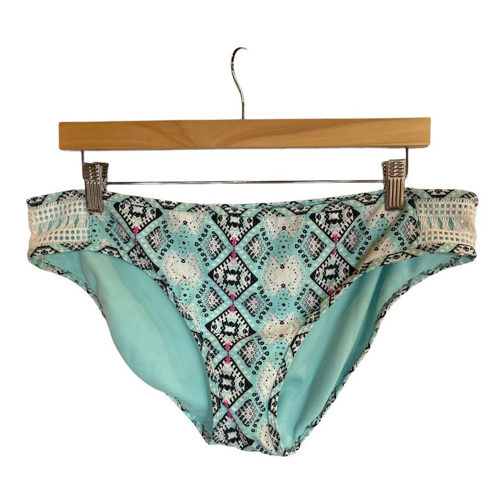 Bikini bottom size XL